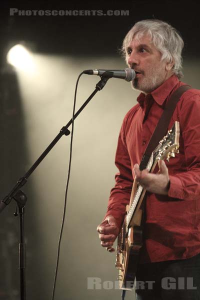 LEE RANALDO AND THE DUST - 2013-11-23 - BOULOGNE-BILLANCOURT - Carre Bellefeuille - Leonard Mark Ranaldo